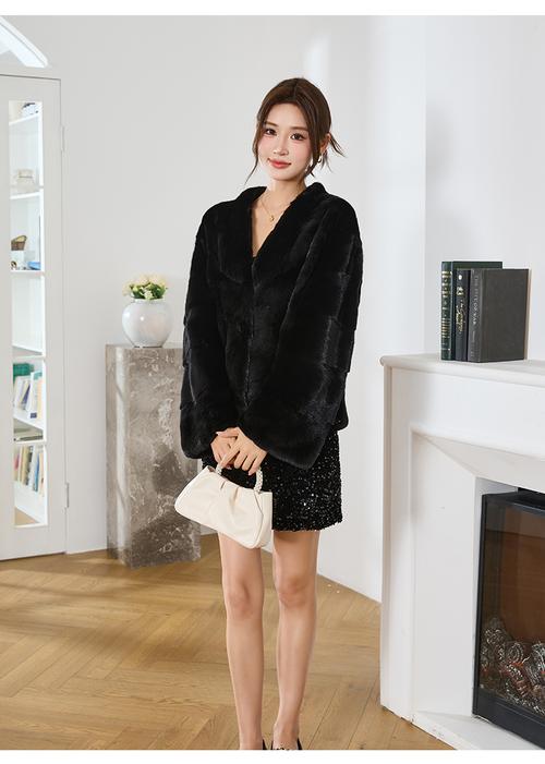 2025水貂皮价格会涨还是跌？-图3