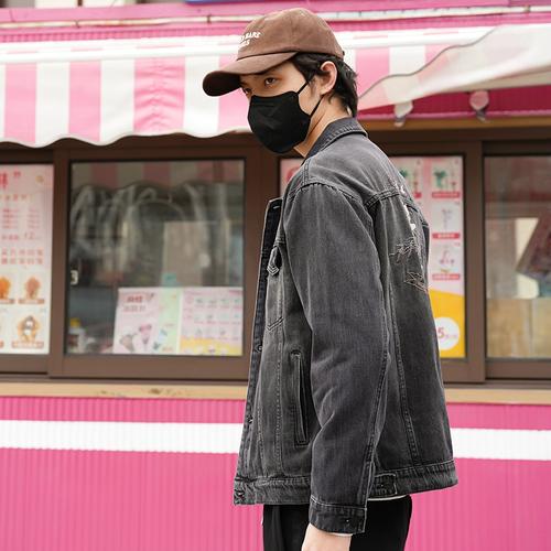 Ira男装旗舰店价格贵不贵?-图1 Ira男装旗舰店价格贵不贵?-图1