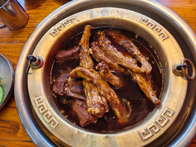 蝎子品种有哪些？常见蝎子图片大全？-图3