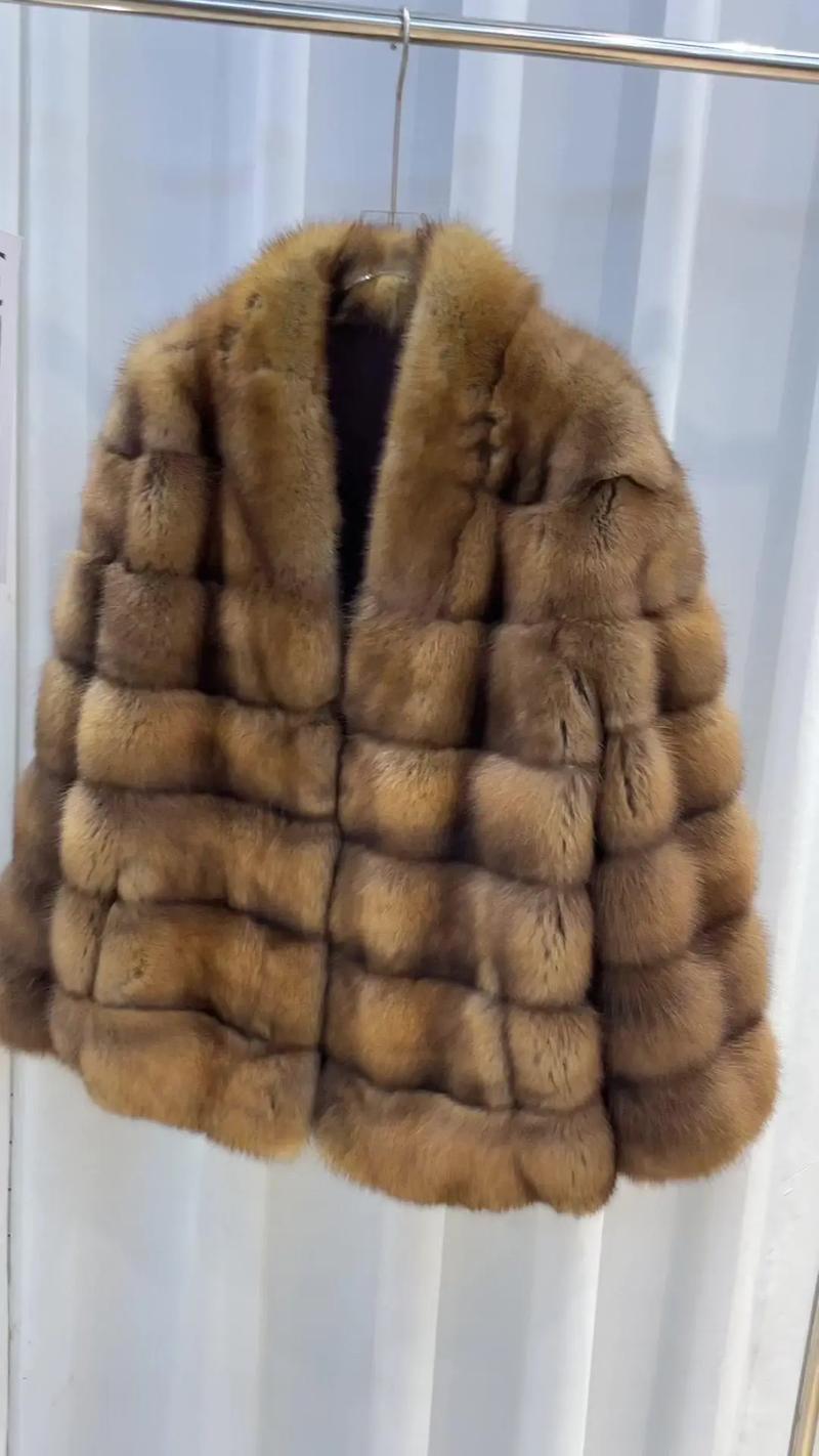 世界貂皮今年价格走势，是触底反弹还是继续暴跌？-图3