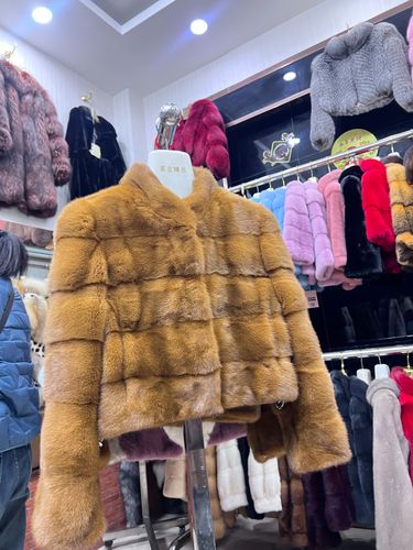 2025貂皮价格会涨还是跌?-图1 2025貂皮价格会涨还是跌?-图1