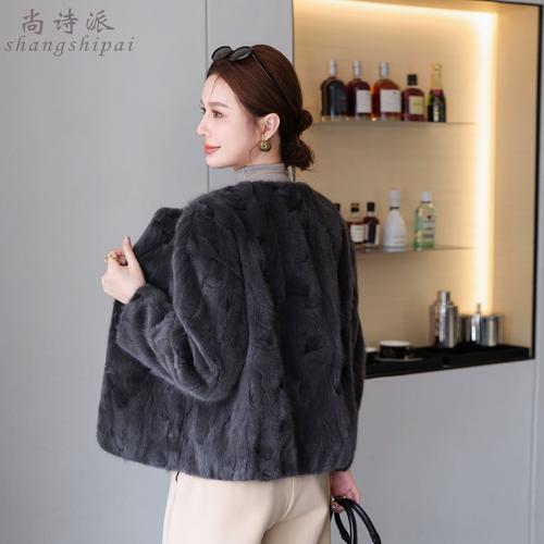 2025年貂皮价格会涨还是跌?-图1 2025年貂皮价格会涨还是跌?-图1